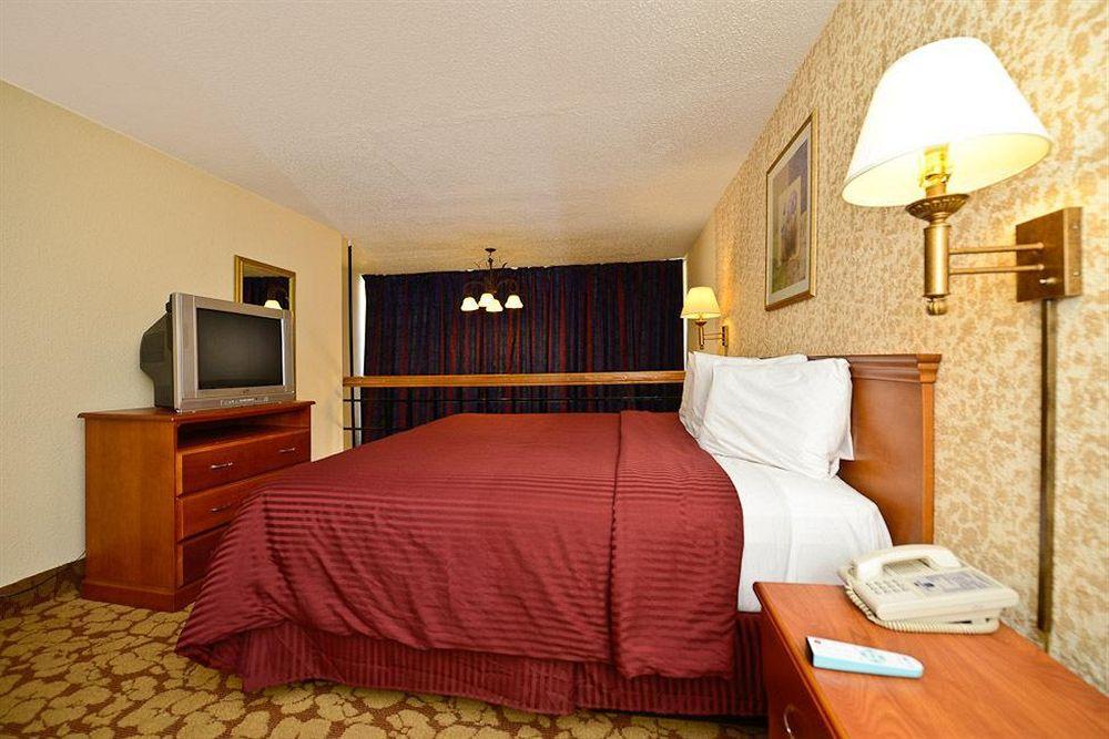 Best Western Tulsa Airport Номер фото