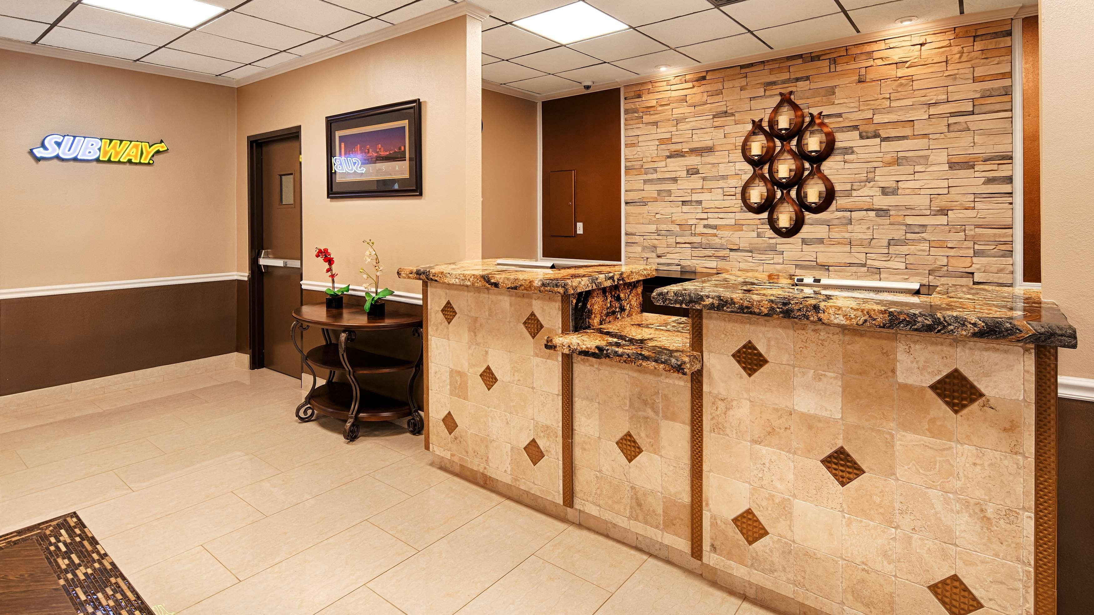 Best Western Tulsa Airport Екстер'єр фото