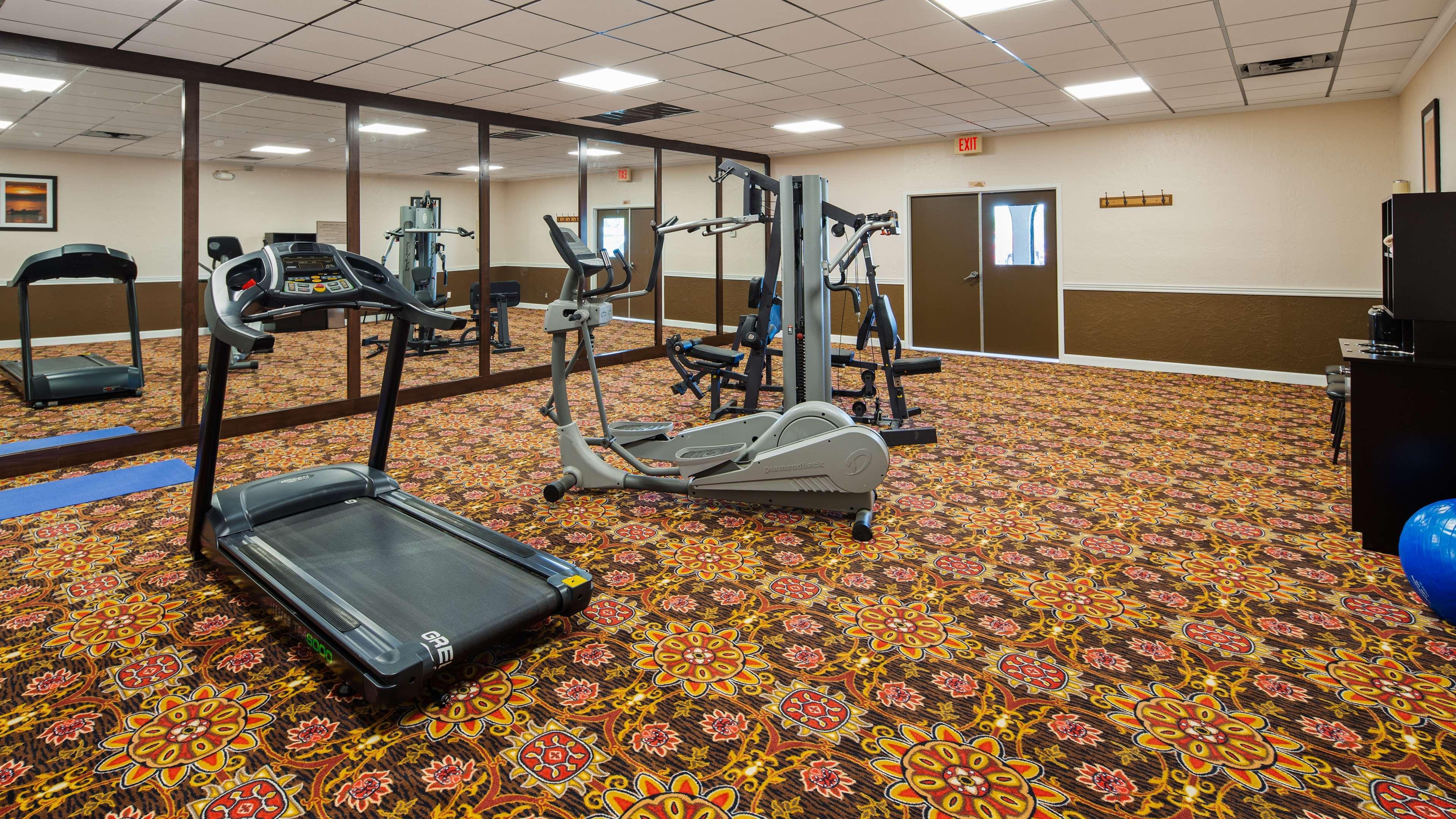 Best Western Tulsa Airport Екстер'єр фото