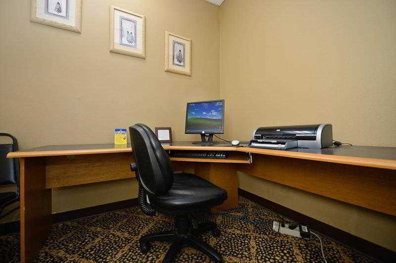 Best Western Tulsa Airport Екстер'єр фото