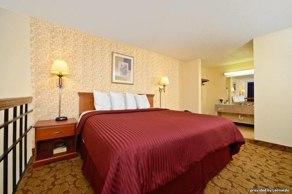 Best Western Tulsa Airport Екстер'єр фото