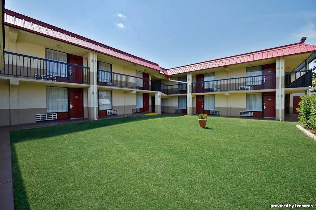 Best Western Tulsa Airport Екстер'єр фото
